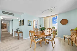 4001 Gulf Shore Blvd N, Naples, FL 34103 - Photo 15