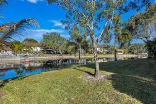 5371 Treetops Dr, Naples, FL 34113 - Photo 21