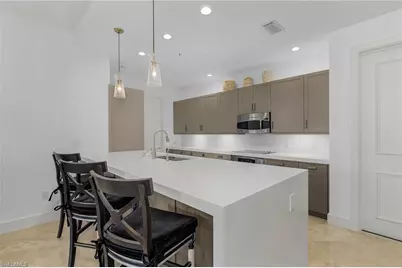780 5th Ave S #3, Naples, FL 34102 - Photo 5