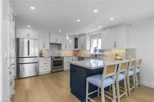 1717 Gulf Shore Blvd N, Naples, FL 34102 - Photo 13