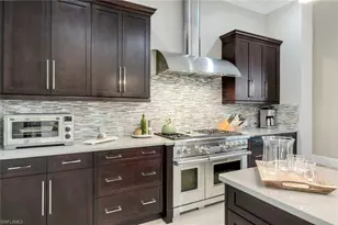 3828 Isla Del Sol Way, Naples, FL 34114 - Photo 11