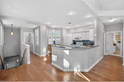 25200 Goldcrest Dr #523, Bonita Springs, FL 34134 - Photo 11