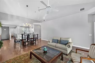 25200 Goldcrest Dr, Bonita Springs, FL 34134 - Photo 5