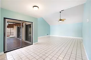 1250 Jardin Dr, Naples, FL 34104 - Photo 7