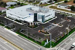 1606 Santa Barbara Blvd, Cape Coral, FL 33991 - Photo 1