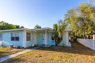 3675 Estey Ave, Naples, FL 34104 - Photo 3