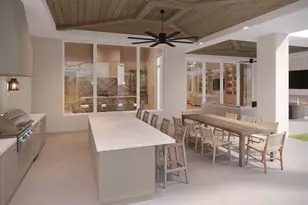 601 Carica Rd, Naples, FL 34108 - Photo 9