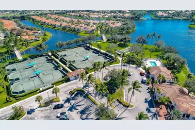 4681 Rio Poco Ct, Naples, FL 34109 - Photo 13