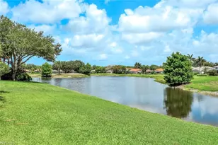 2033 Crestview Way, Naples, FL 34119 - Photo 17