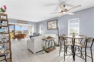 53 High Point Cir W, Naples, FL 34103 - Photo 1