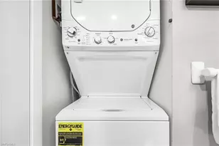 53 High Point Cir W, Naples, FL 34103 - Photo 17