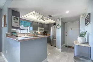 53 High Point Cir W, Naples, FL 34103 - Photo 19