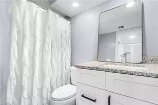 53 High Point Cir W, Naples, FL 34103 - Photo 7