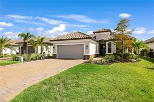 17487 Caravita Ln, Fort Myers, FL 33913 - Photo 3