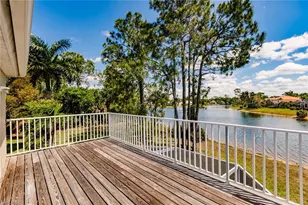 7859 Berkshire Pines Dr, Naples, FL 34104 - Photo 27