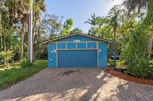 3550 Hazel Rd, Naples, FL 34104 - Photo 29