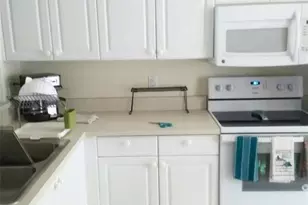 9175 Celeste Dr, Naples, FL 34113 - Photo 3