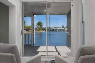 10717 Maui Cir, Estero, FL 33928 - Photo 5