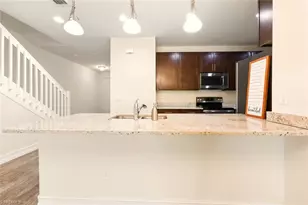 7923 Bristol Cir, Naples, FL 34120 - Photo 11