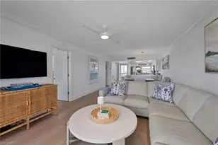 57 High Point Cir W, Naples, FL 34103 - Photo 7