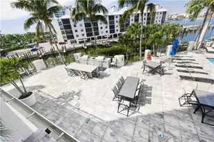 400 Flagship Dr, Naples, FL 34108 - Photo 17