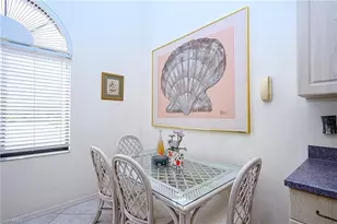 613 Beachwalk Cir, Naples, FL 34108 - Photo 13