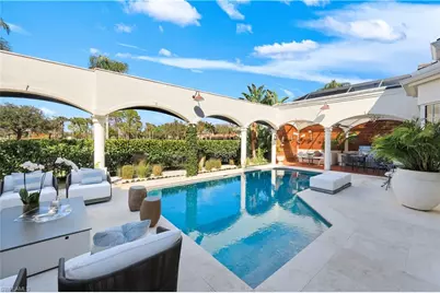 180 Edgemere Way S, Naples, FL 34105 - Photo 37