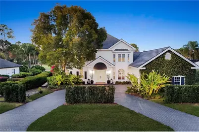 180 Edgemere Way S, Naples, FL 34105 - Photo 3