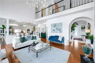 180 Edgemere Way S, Naples, FL 34105 - Photo 11