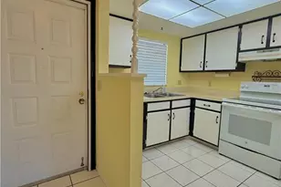 16380 Dublin Cir, Fort Myers, FL 33908 - Photo 15