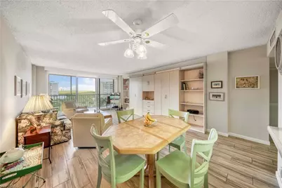 3 Bluebill Ave #808, Naples, FL 34108 - Photo 7