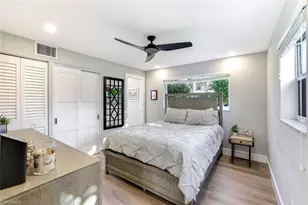 780 10th Ave E, Naples, FL 34102 - Photo 9