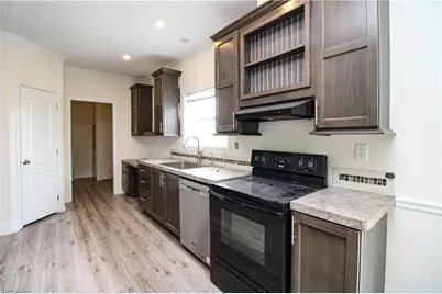 4660 43rd Ave NE, Naples, FL 34120 - Photo 13