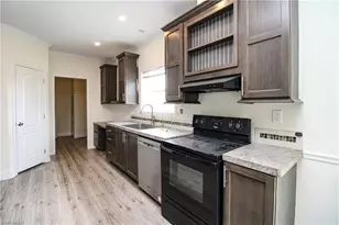 4660 43rd Ave NE, Naples, FL 34120 - Photo 13