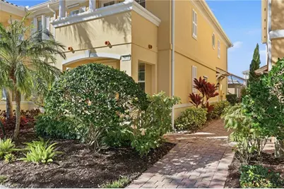 7873 Veronawalk Blvd, Naples, FL 34114 - Photo 3