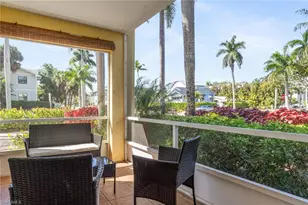 900 8th Ave S, Naples, FL 34102 - Photo 11