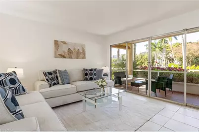 900 8th Ave S #102, Naples, FL 34102 - Photo 1