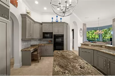 8812 Muirfield Dr, Naples, FL 34109 - Photo 23