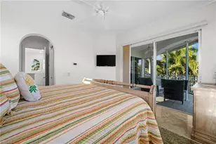 8812 Muirfield Dr, Naples, FL 34109 - Photo 43