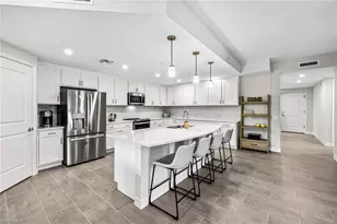 172 Indies Dr E, Naples, FL 34114 - Photo 9