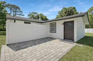 18371 Durrance Rd, North Fort Myers, FL 33917 - Photo 3