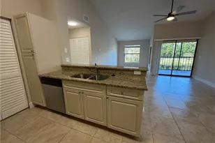 2070 Arbour Walk Cir, Naples, FL 34109 - Photo 11