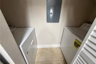 2070 Arbour Walk Cir, Naples, FL 34109 - Photo 19