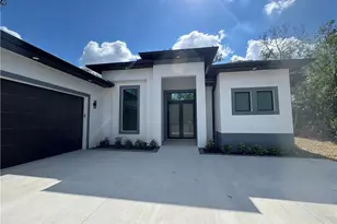 3210 4th Ave SE, Naples, FL 34117 - Photo 1