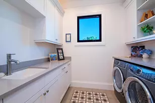 679 Rudder Rd, Naples, FL 34102 - Photo 37