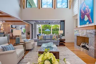 679 Rudder Rd, Naples, FL 34102 - Photo 9