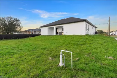 2714 24th St W, Lehigh Acres, FL 33971 - Photo 47