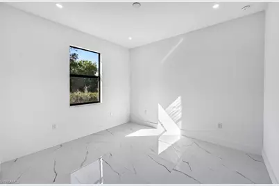 865 Chipley St E, Lehigh Acres, FL 33974 - Photo 19