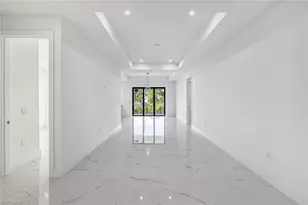 865 Chipley St E, Lehigh Acres, FL 33974 - Photo 5