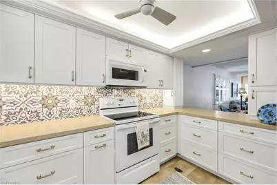 280 2nd Ave S #103, Naples, FL 34102 - Photo 1